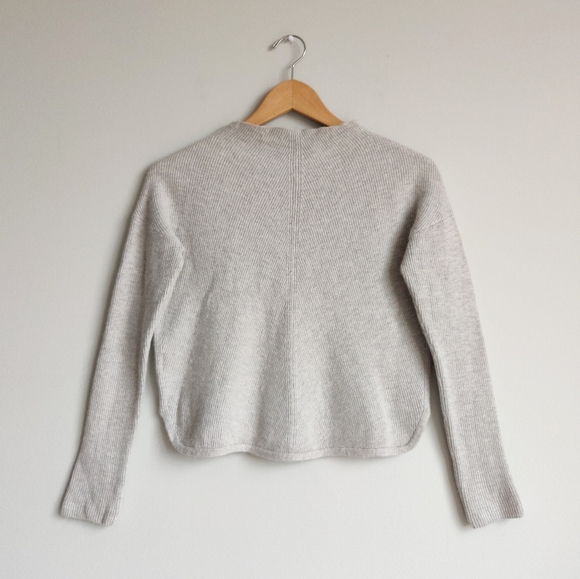Aritzia Heather Grey Wool Blend Chalmers Mock Neck Ribbed Knit Crop Sweater S - Picture 5 of 8